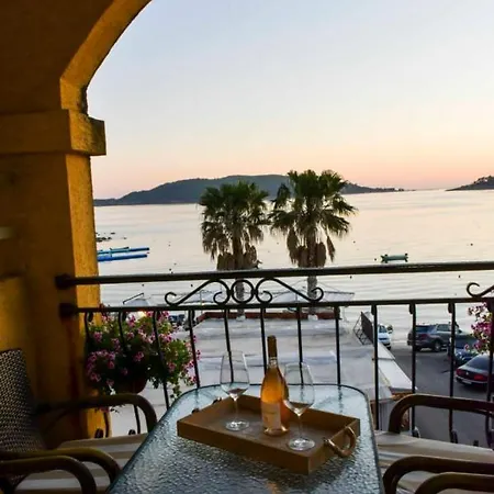 Mali Porat 3*