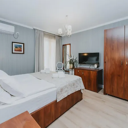 Mali Porat 3* ブドヴァ